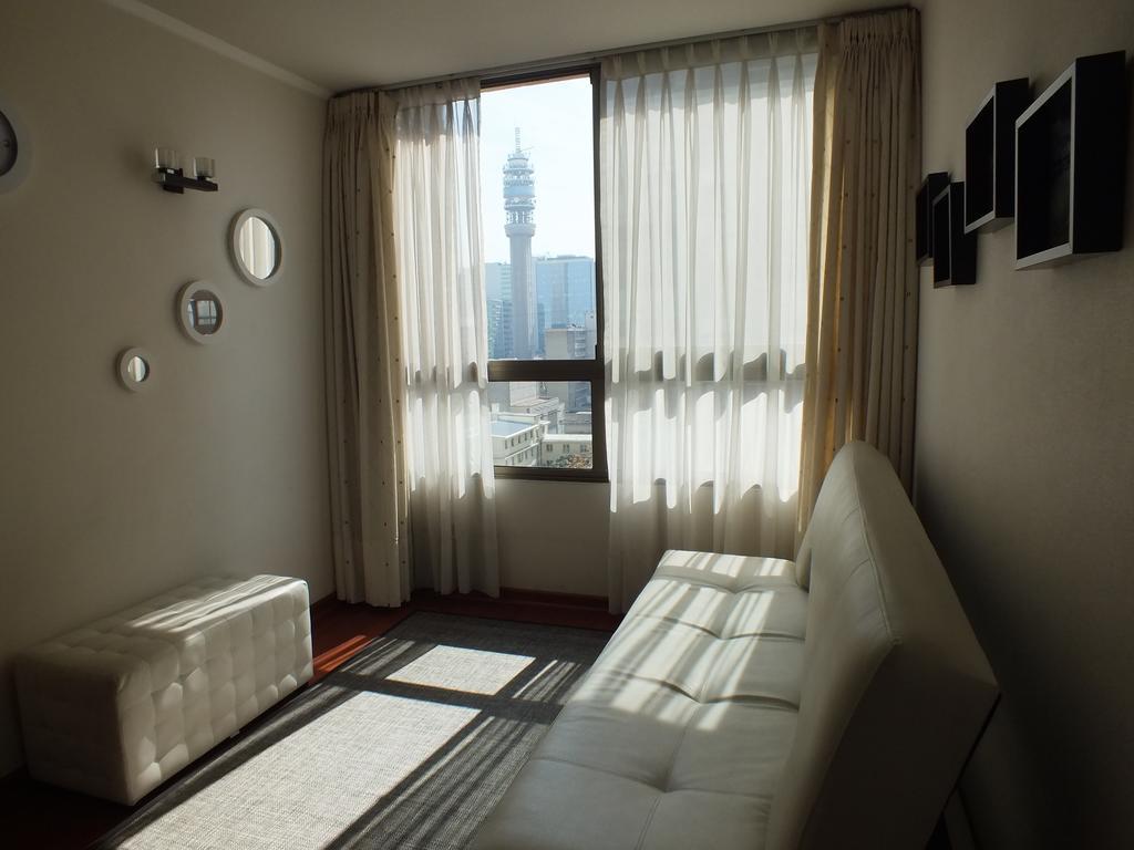Sys Suites Tarapaca Santiago del Cile Camera foto