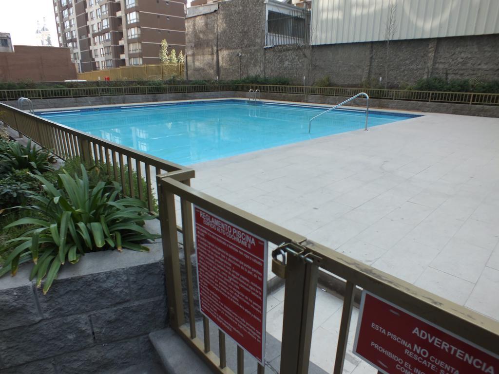 Sys Suites Tarapaca Santiago del Cile Esterno foto