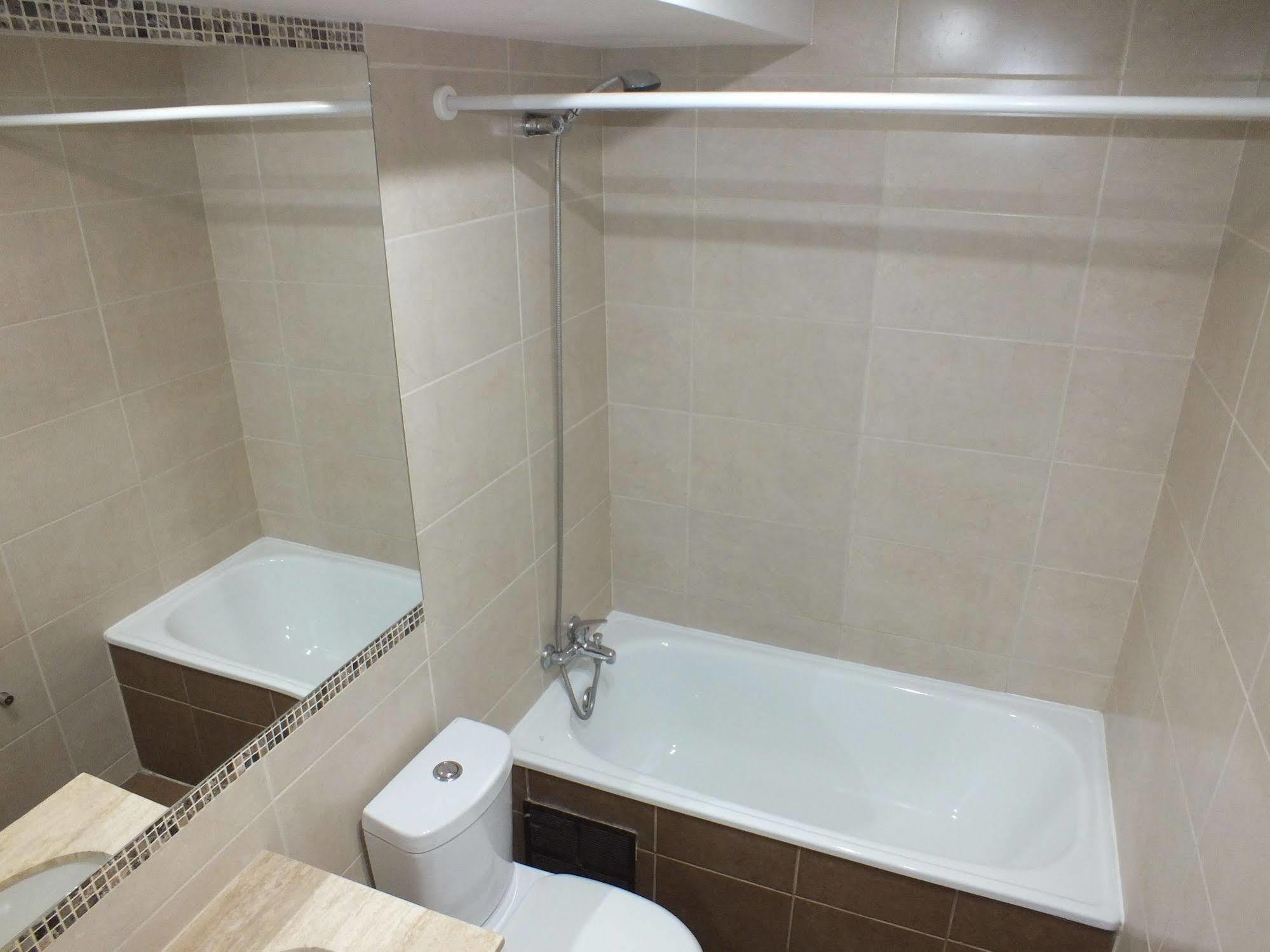 Sys Suites Tarapaca Santiago del Cile Esterno foto