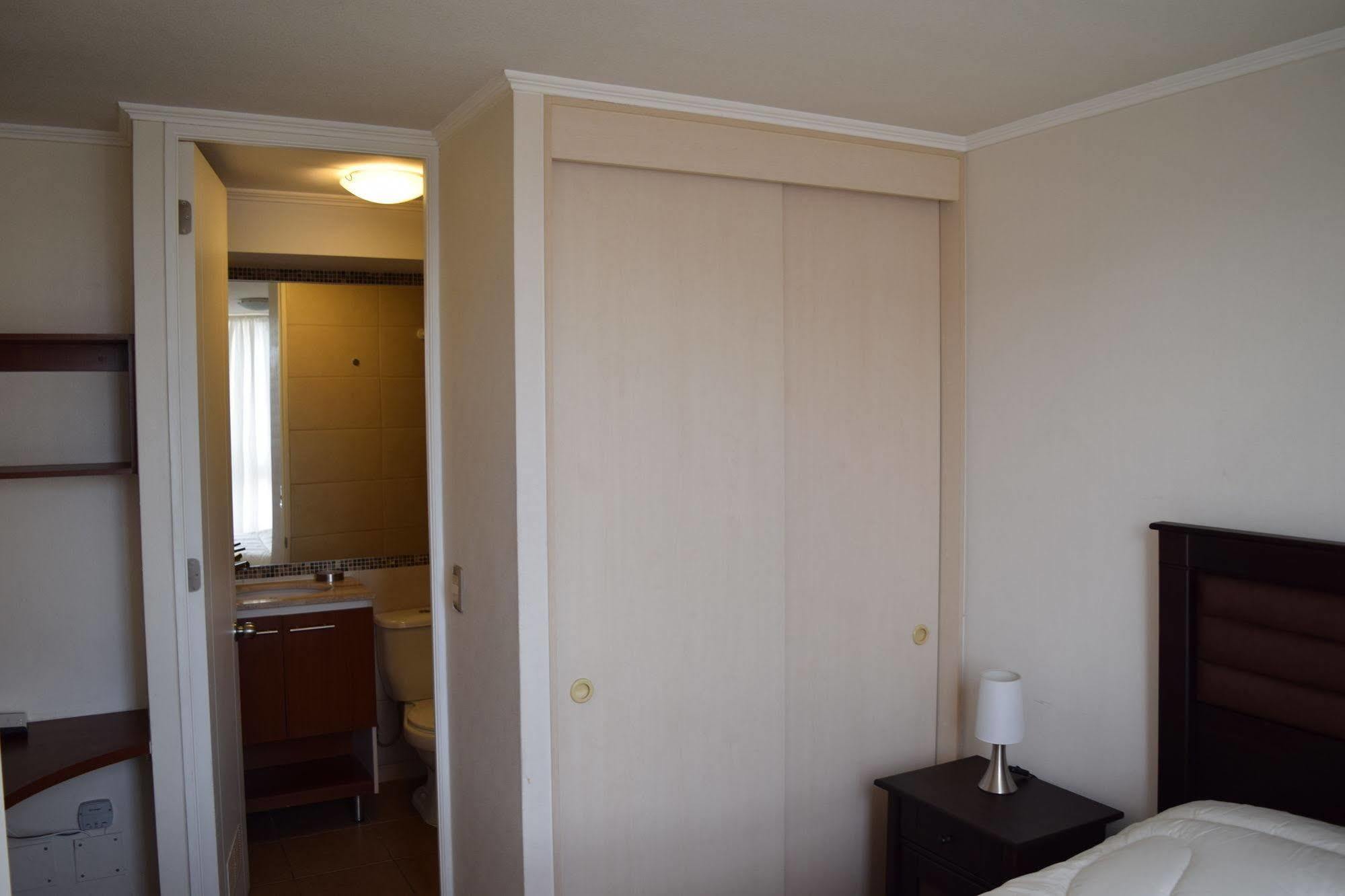 Sys Suites Tarapaca Santiago del Cile Esterno foto