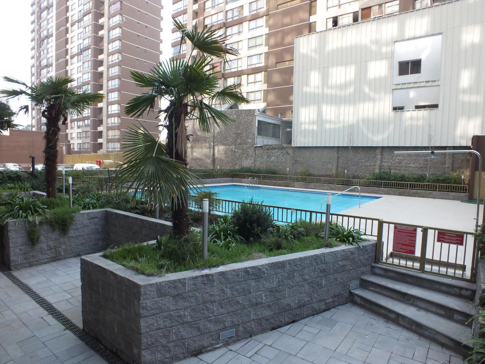 Sys Suites Tarapaca Santiago del Cile Esterno foto